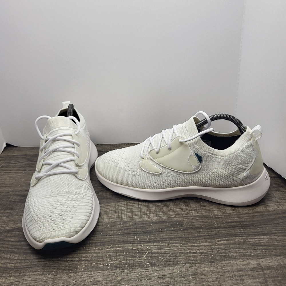 Vessi Everyday Move Sneaker Mens Size 9 Waterproof Shoes Sneakers White